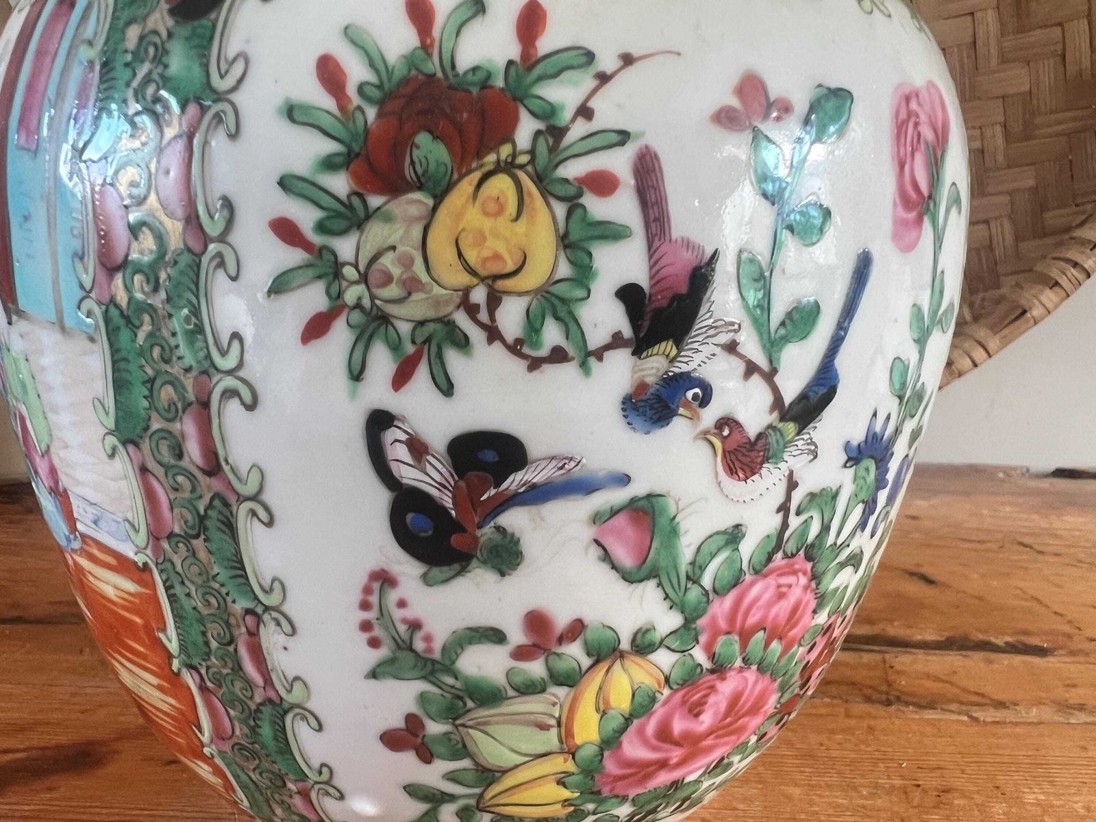 photo for sale Antique Chinese Rose Medallion Ginger Jar 7" / 18cm – Hand Painted Famille Rose Porcelain – Oriental Chinoiserie Decor   Mid 19th Century