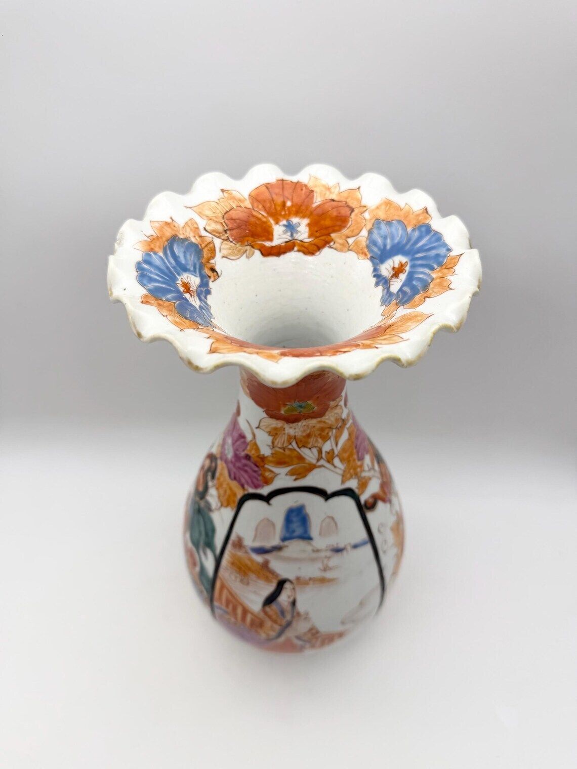 photo for sale Antique Japanese Geisha & Samurai Floral Vase Circa 1900