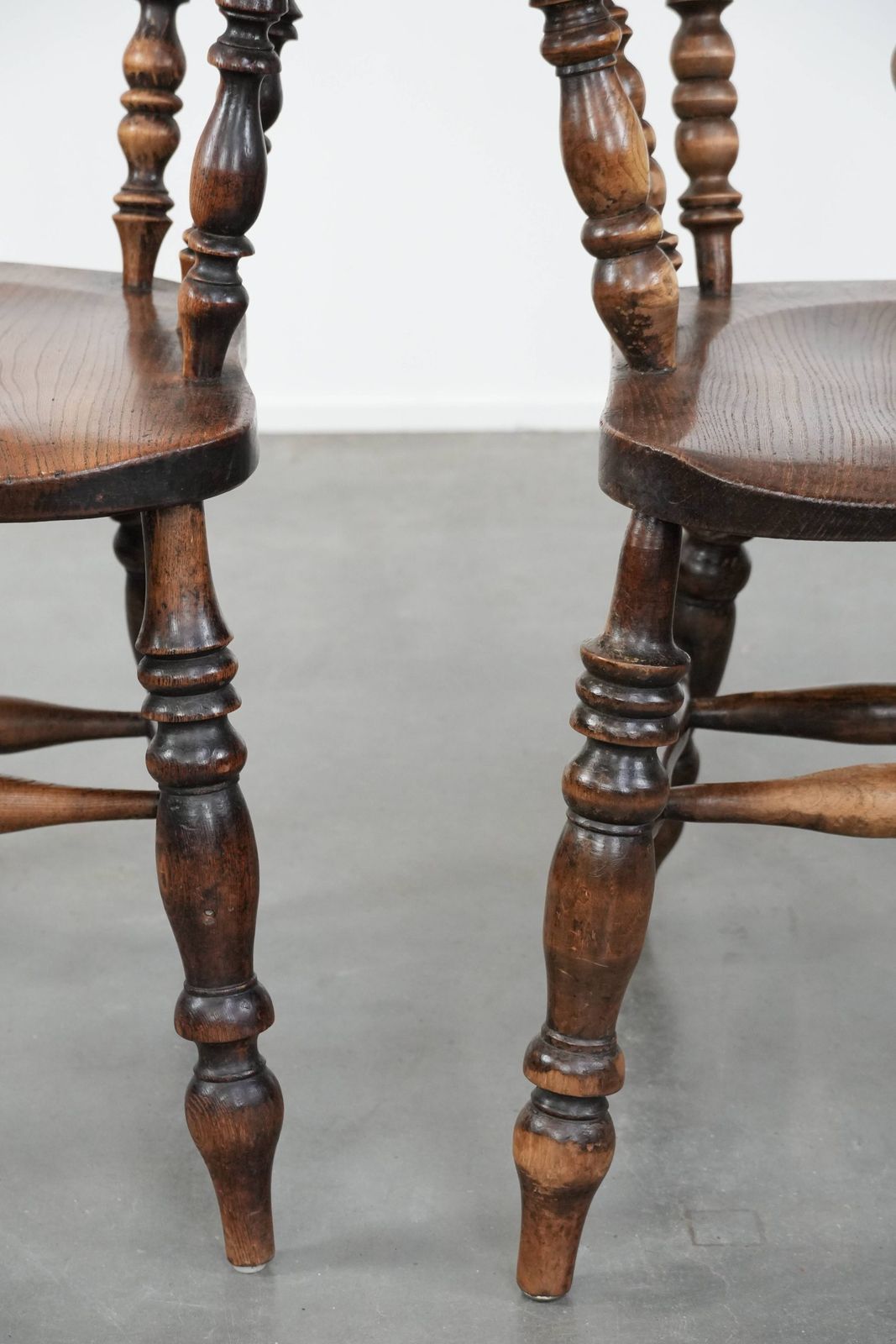 1090.0 Set Of Two Antique English Highback Windsor Chairs From The 18th Century With A Beautiful Color Scheme photo