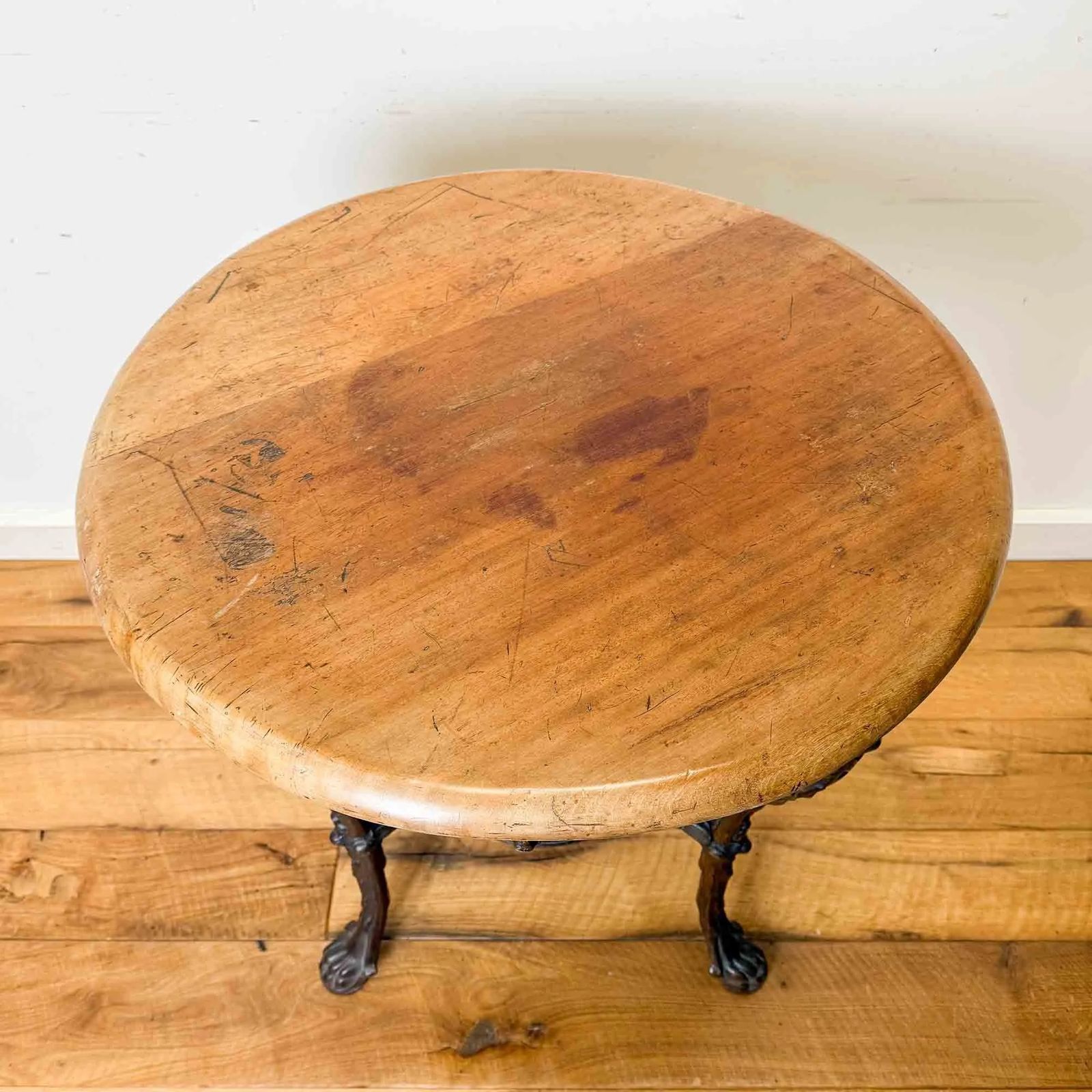 Victorian Baxendale & Co Britannia Cast Iron Pub Table photo vinterior