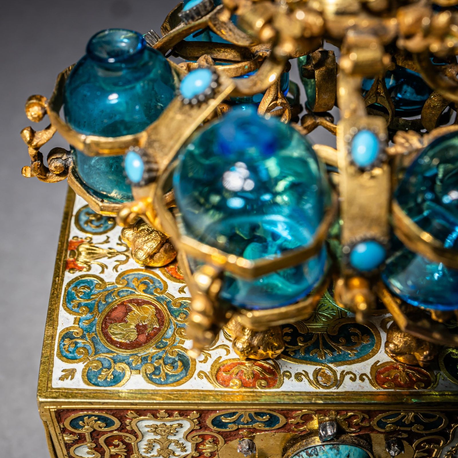 Sedan Chair With Perfume Flasks, Goldsmith’s Work In The Style Of Johann Melchior Dinglinger, Probably Saxony, Circa 1700 photo vintage