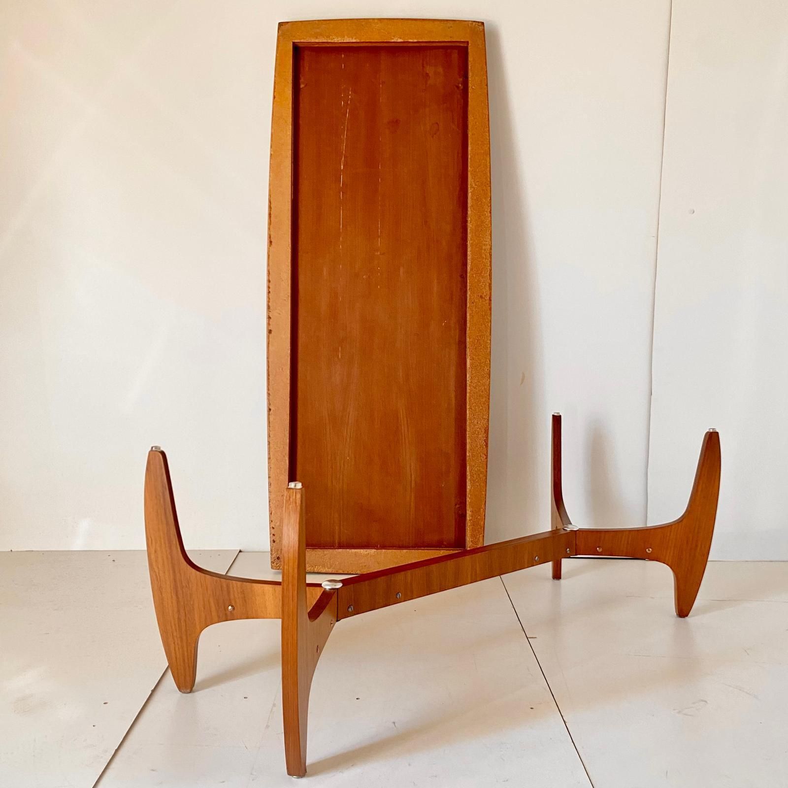 photo vinterior Midcentury Modern Italian Big Wood Coffetable