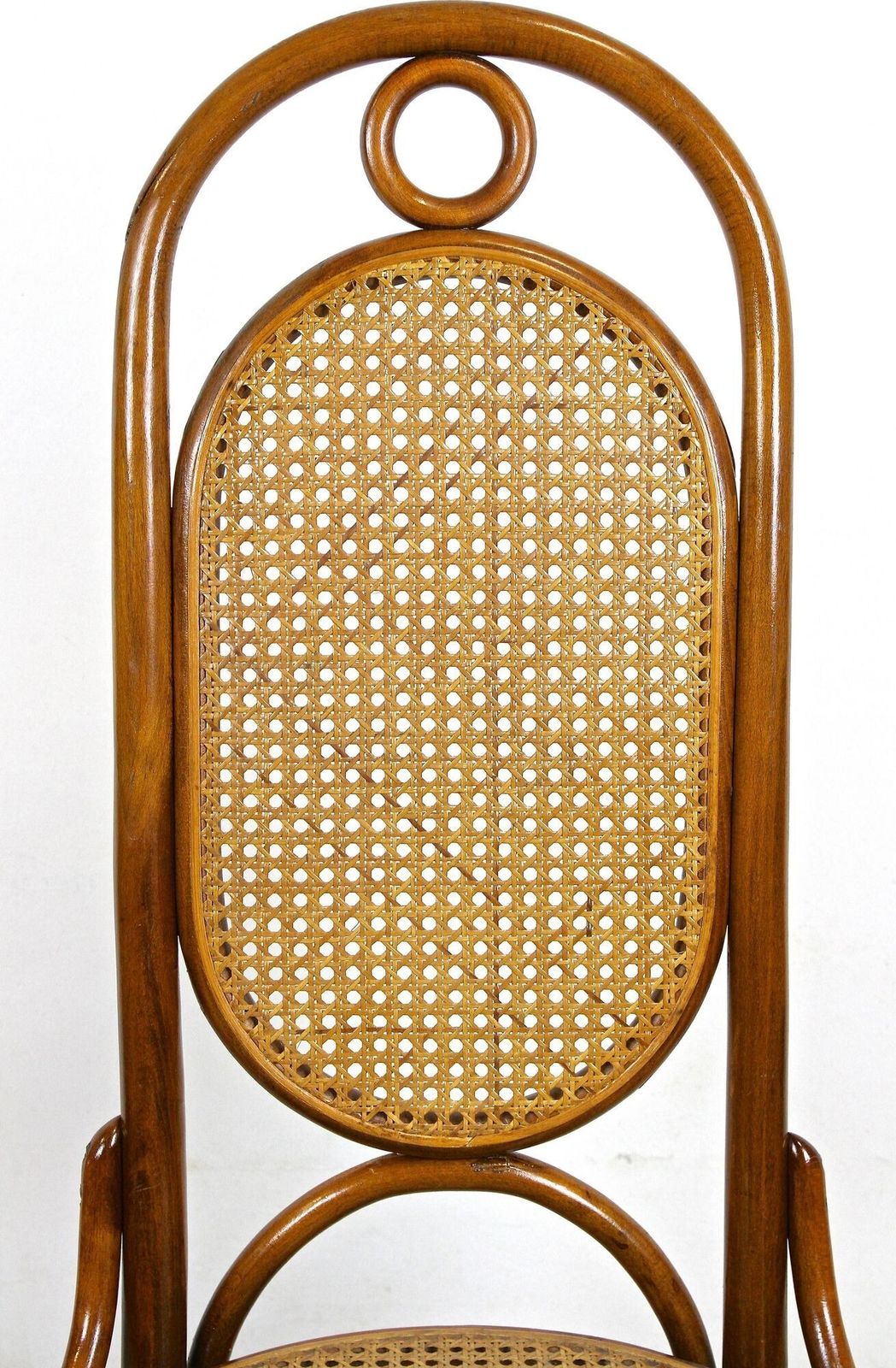 20th Century Art Nouveau Thonet Seating Set   4 Chairs, At Circa 1915 photo vinterior