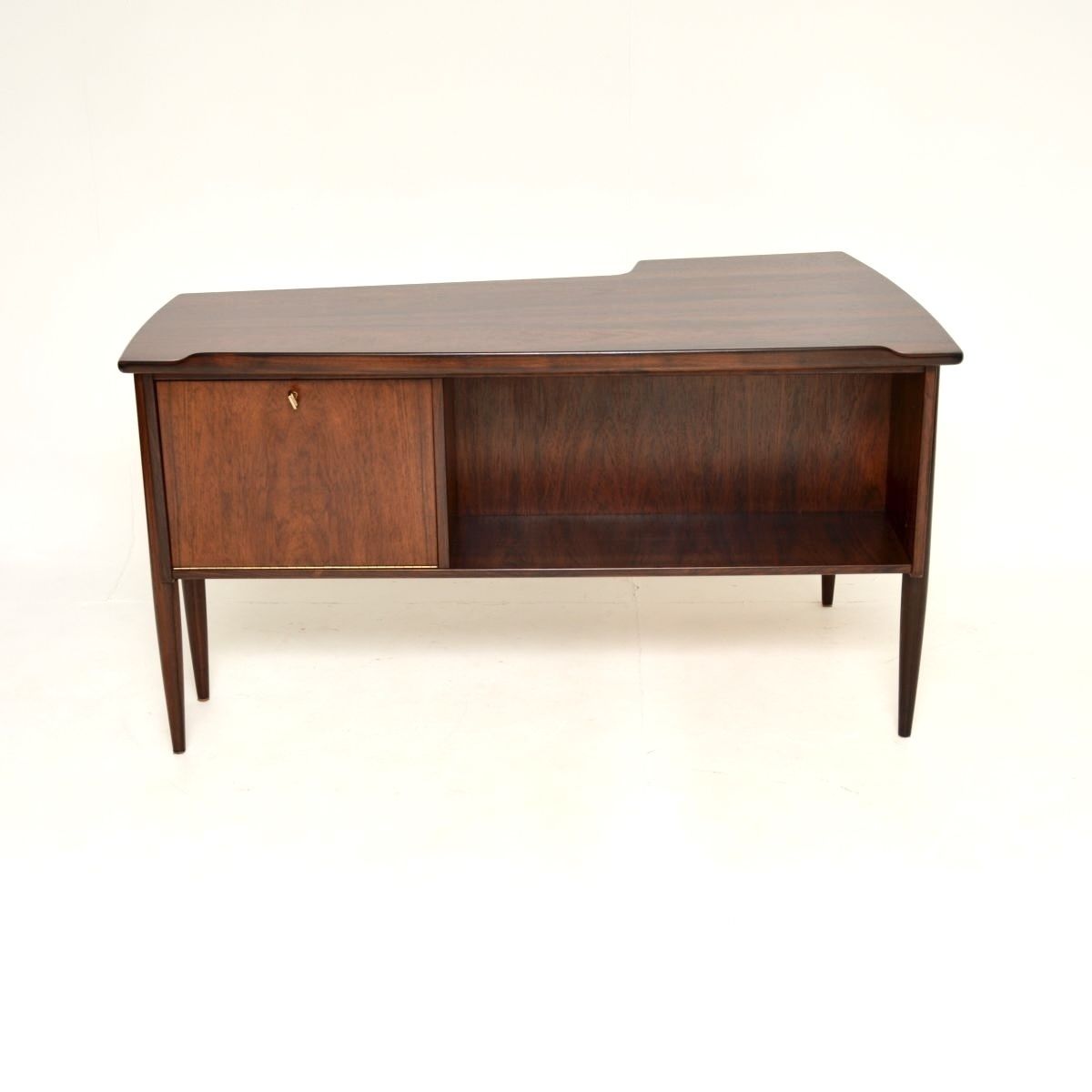 photo vinterior Vintage Swedish Rosewood Boomerang Desk By Goran Strand For Lelangs Mobelfabrik