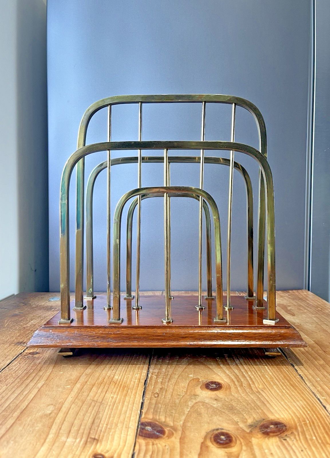 Exceptional Antique Wt&S William Tonks & Sons Brass Oak Magazine Newspaper Rack photo furniture