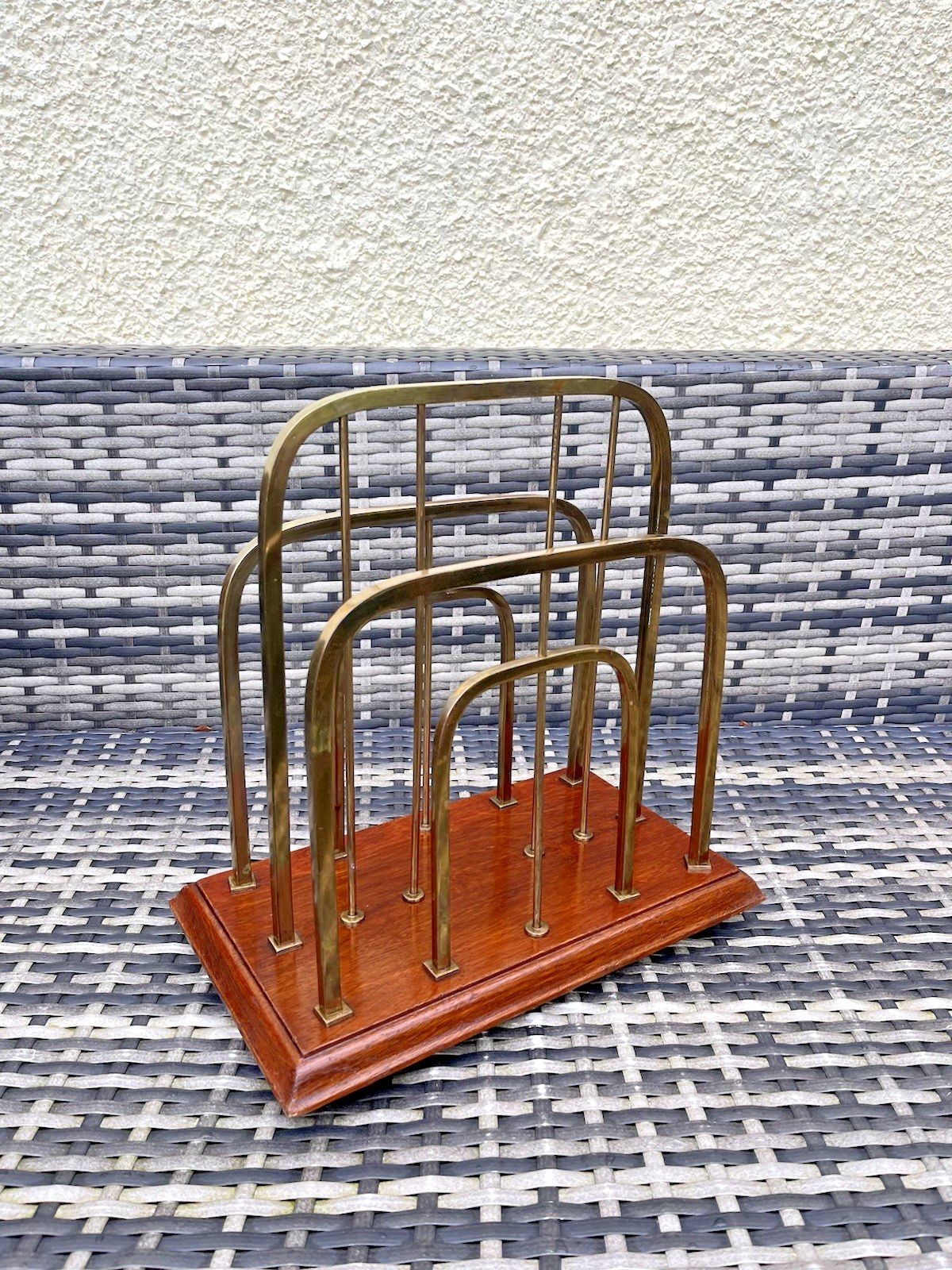 Exceptional Antique Wt&S William Tonks & Sons Brass Oak Magazine Newspaper Rack photo vinterior