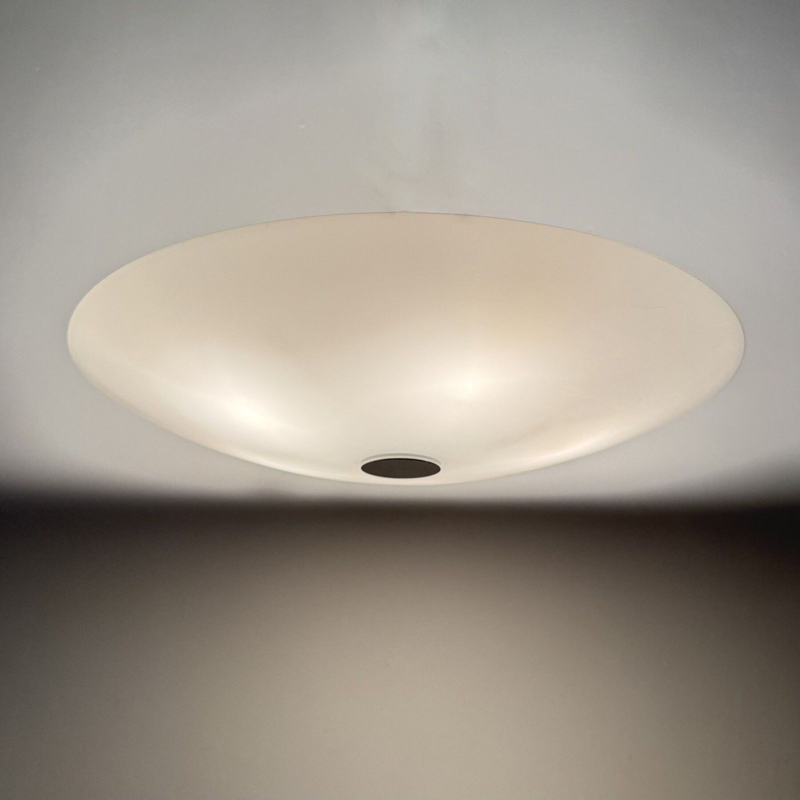Florian Schulz Plafondlamp Opaalwit Glas En Chroom photo vinterior