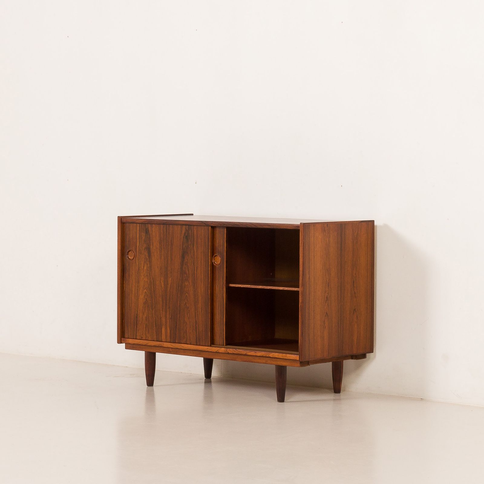 Danish Small Rosewood Sideboard Attr. To Hundevad, 1960s photo vintage
