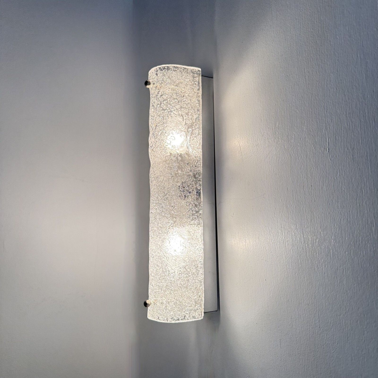 Vintage Ijsglas Wandlamp, Jaren 1970 photo furniture