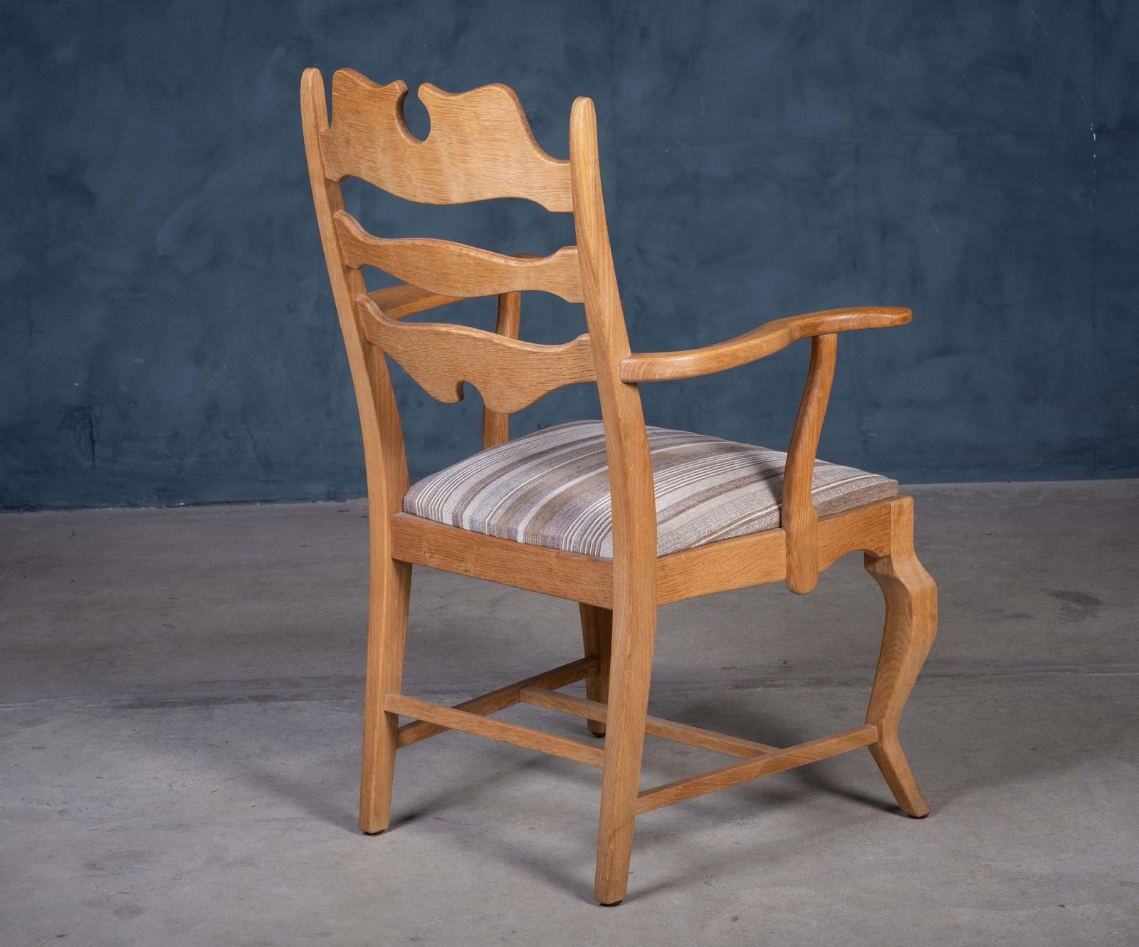 photo for sale Mid Century Razorblade Fauteuil In Eiken, Ontworpen Door Henning Kjærnulf, Jaren 1960