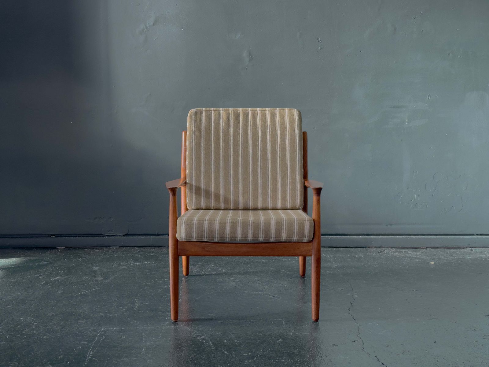 Gm5 Model Armchair By Svend Aage Eriksen For Glostrup photo 2110.0