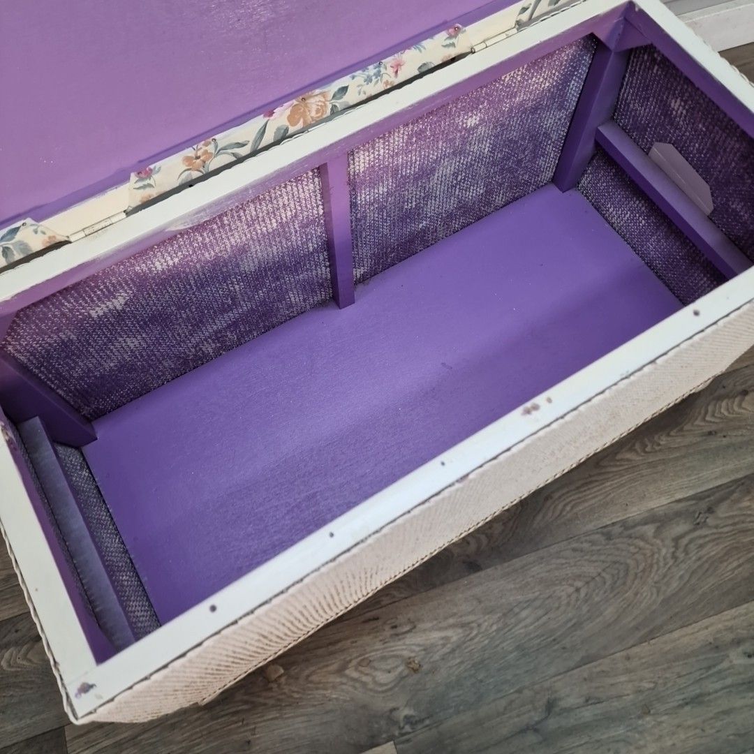 photo vinterior Vintage Ottoman Storage Chest Wicker Loom Style Blanket Box Retro Mcm Basket