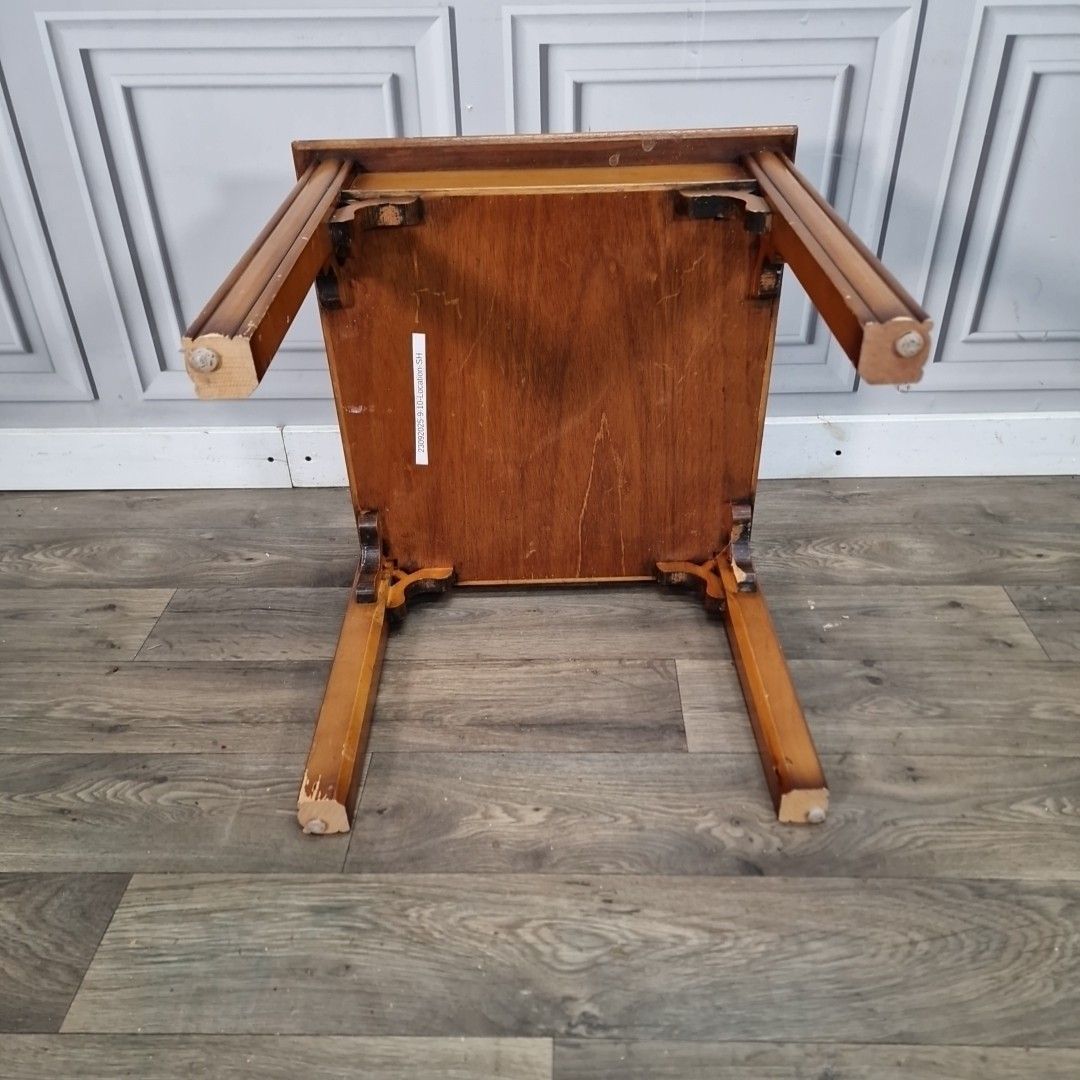 photo furniture Vintage Wooden Side Table – Parquet Inlaid Top – Square Lamp Coffee Retro