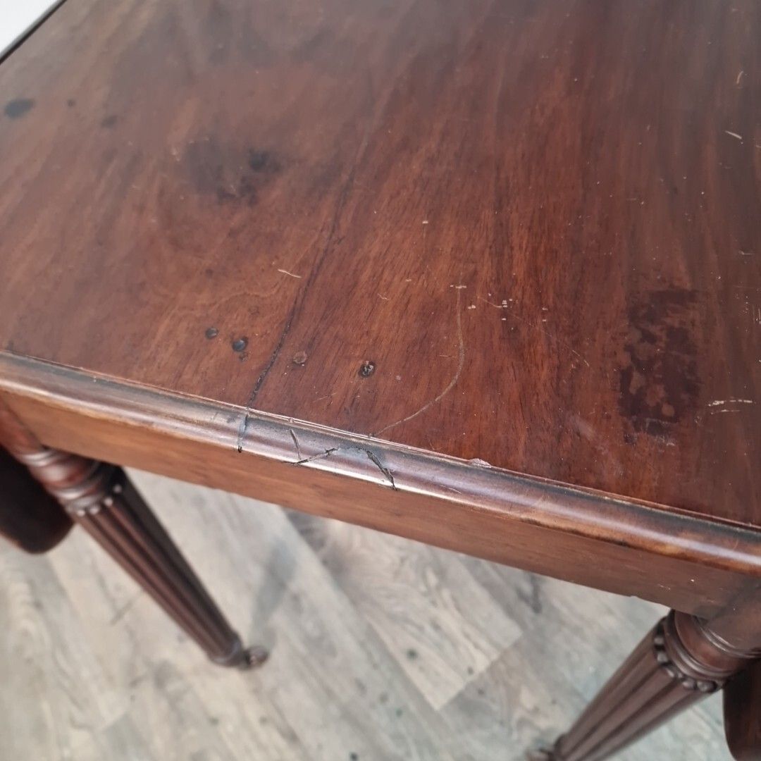 photo vintage Antique Pembroke Table Solid Wood Drop Leaf Turn Leg Sofa Dining Mahogany