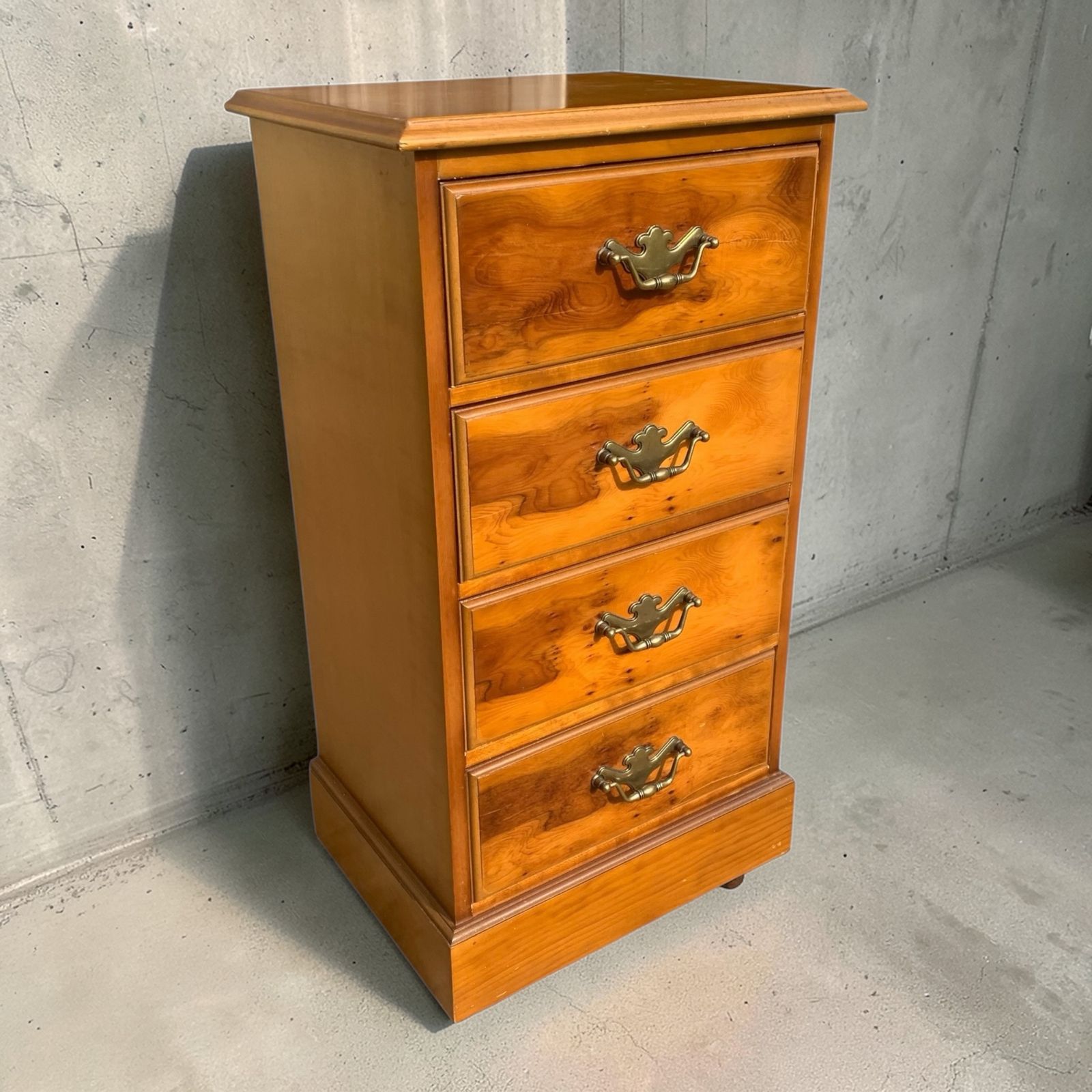 Vintage Georgian Style Yew Chest Of Drawers