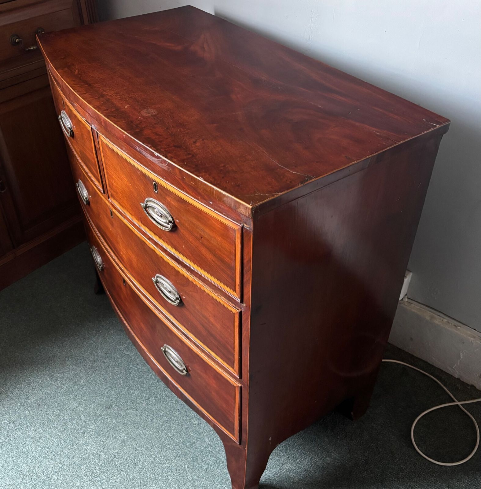photo furniture Regency Mahogany And Satinwood Inlaid Small Bow Front Chest Of Drawers