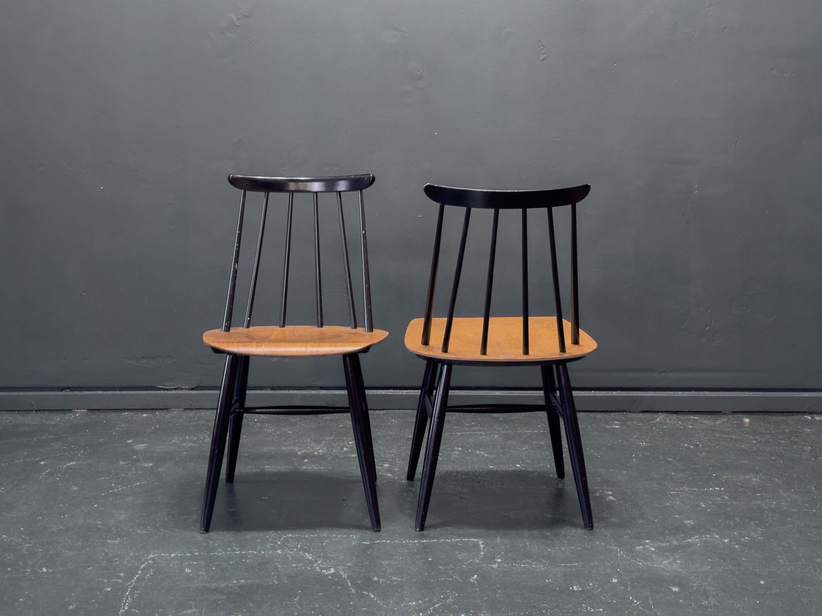 Pair Of Fanett Dining Chairs By Ilmari Tapiovaara For Edsby Verken photo vintage
