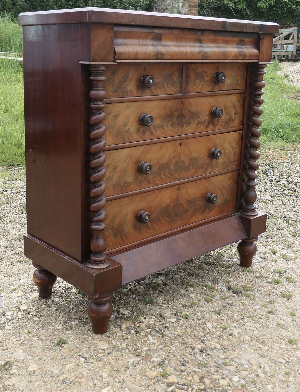 Big Victorian Mahogany Chest Of Drawers, Scotch Chest photo for sale