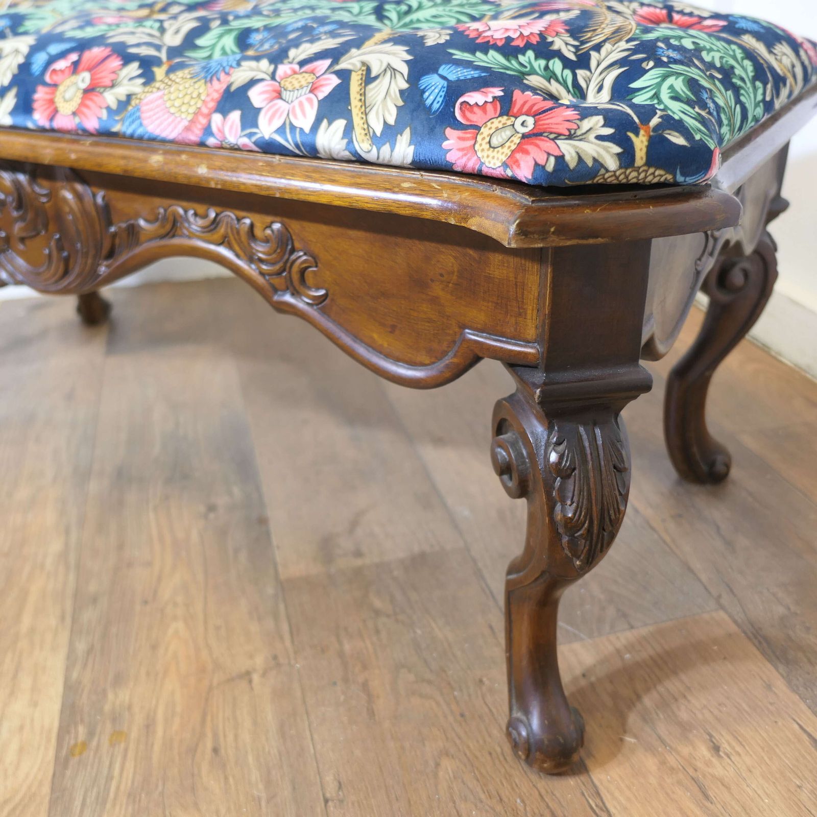 Window Stool Upholstered In Navy Liberty William Morris Velvetwindow Stool Upholstered In Navy Liberty William Morris Velvet photo vinterior