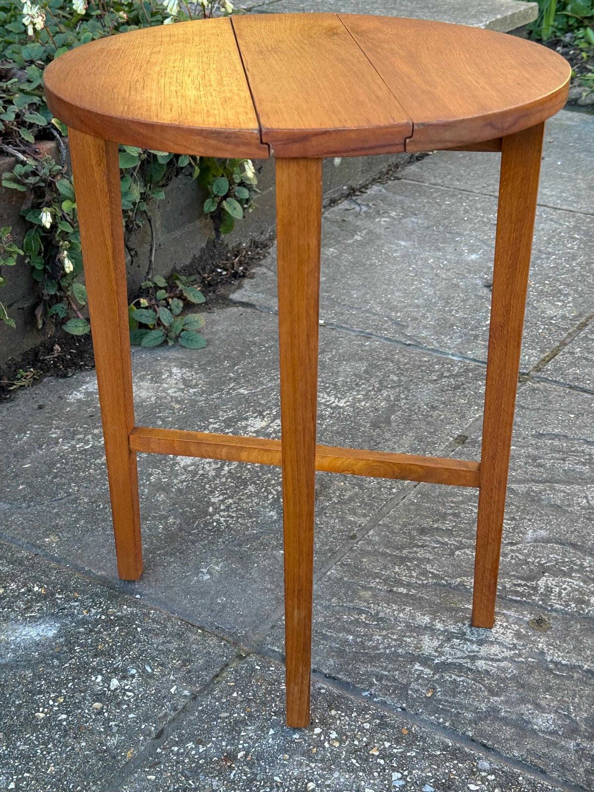 photo for sale Vintage Retro Scandinavian Style Folding Side Table – Retro Teak Effect Mid Century Table (8)