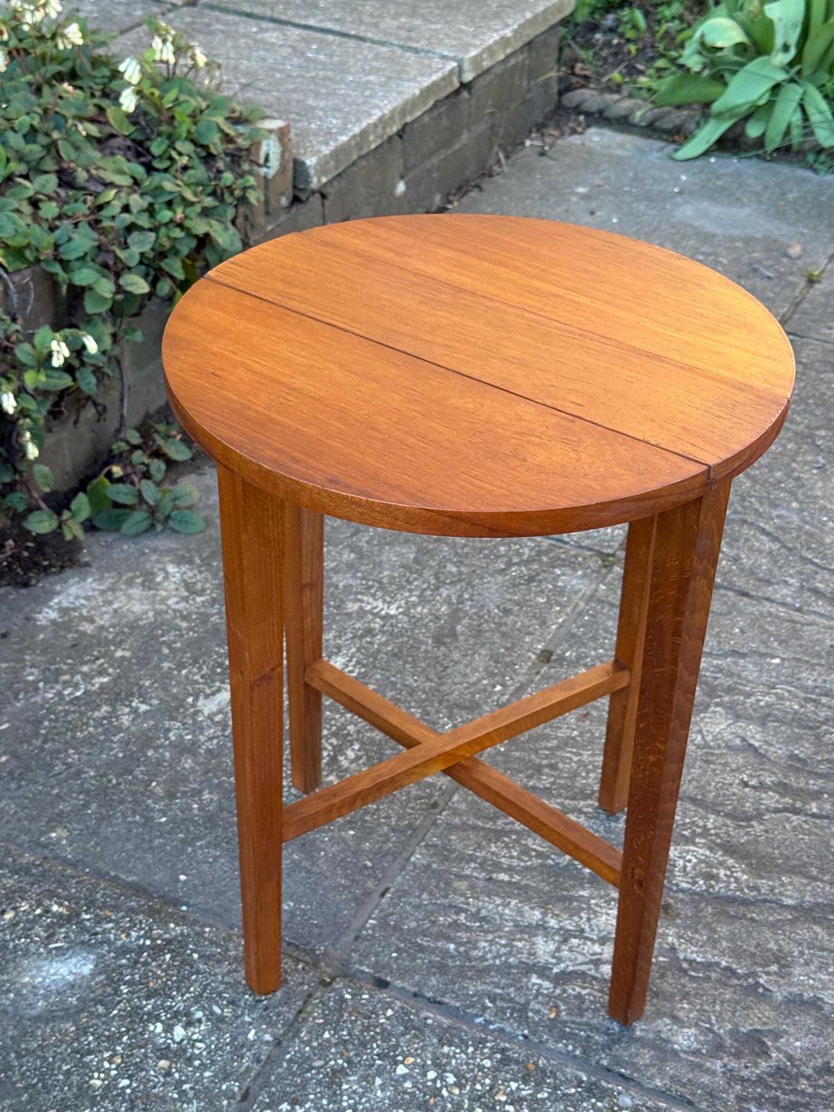 Furniture Vintage Retro Scandinavian Style Folding Side Table – Retro Teak Effect Mid Century Table (8) photo