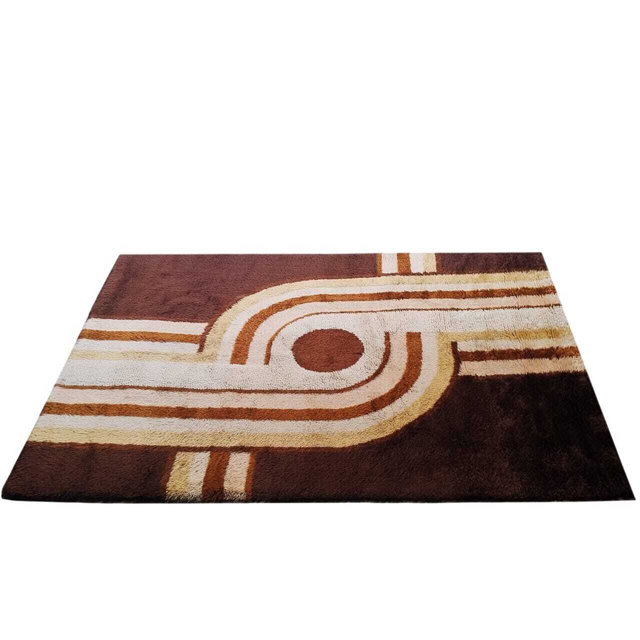 1970s Museum Grade Avant Garde Wool Rug The Epithet Of Space Age Luxury. Made In Italy