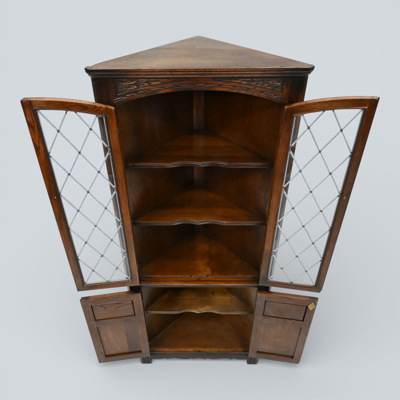 227.0 Old Charm Corner Display Cabinet Leaded Glass Doors Tudor Brown Free Uk Delivery photo
