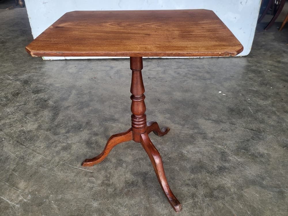 Antique Small Square Tilt Top Side End Lamp Occasional Table