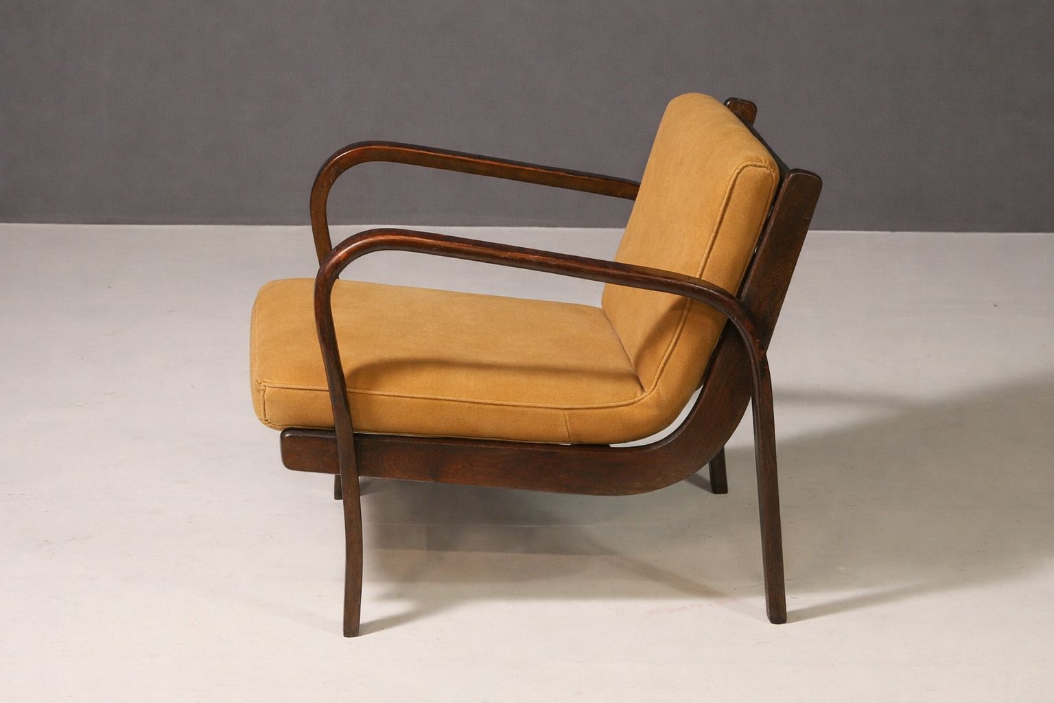 Koželka & Kropáček Armchair, 1940s, Silver Medal – Milan Triennale 1946, Restored Bentwood Frame photo for sale