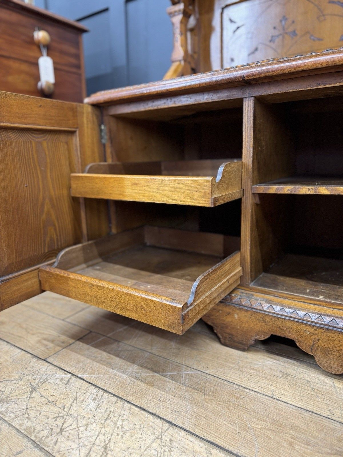 Antique Oak Buffet Sideboard Cabinet / Cupboard Gothic /Aesthetic Movement photo 1095.0