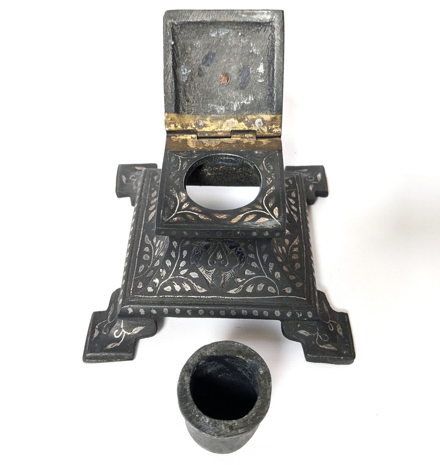 Home Decor Antique Indian Lucknow Bidriware Sterling Silver Inlaid Decorated Inkwell photo