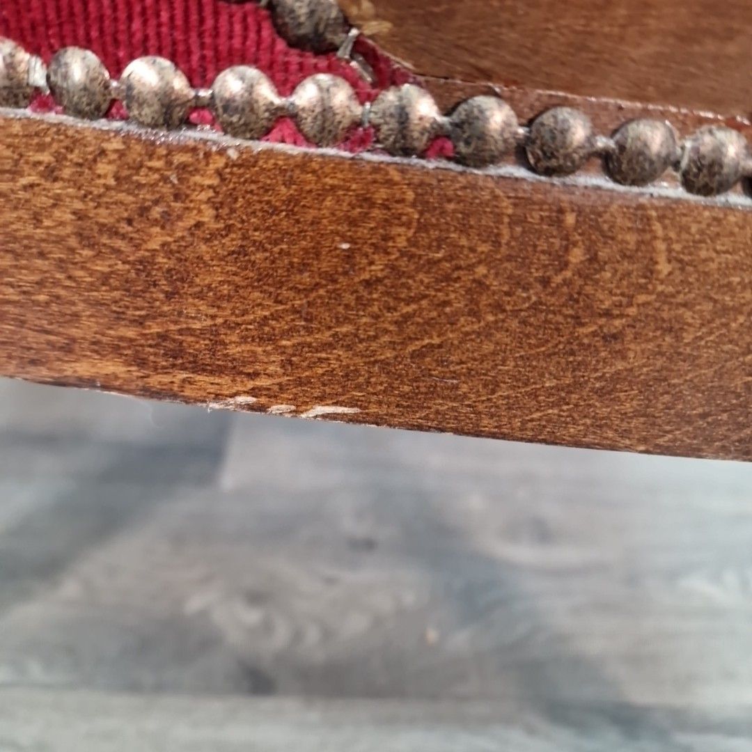 140.0 Antique Style Slipper Chair Spoon Button Back Red Upholstery Victorian Bedroom photo