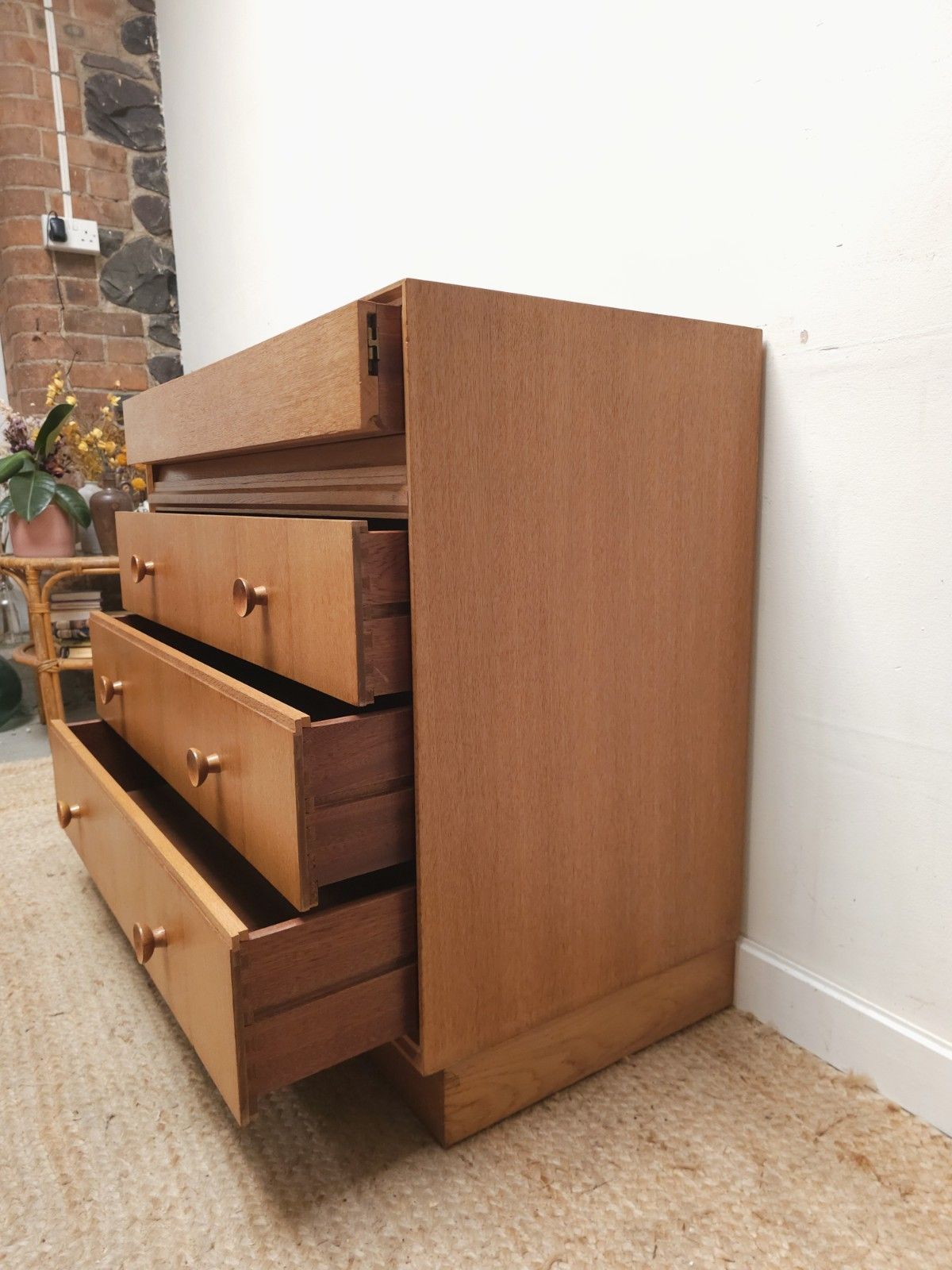 Meredew Mid Century Dressing Chest Retro Oak Chest Of Drawers Vintage Delivery photo 205.0