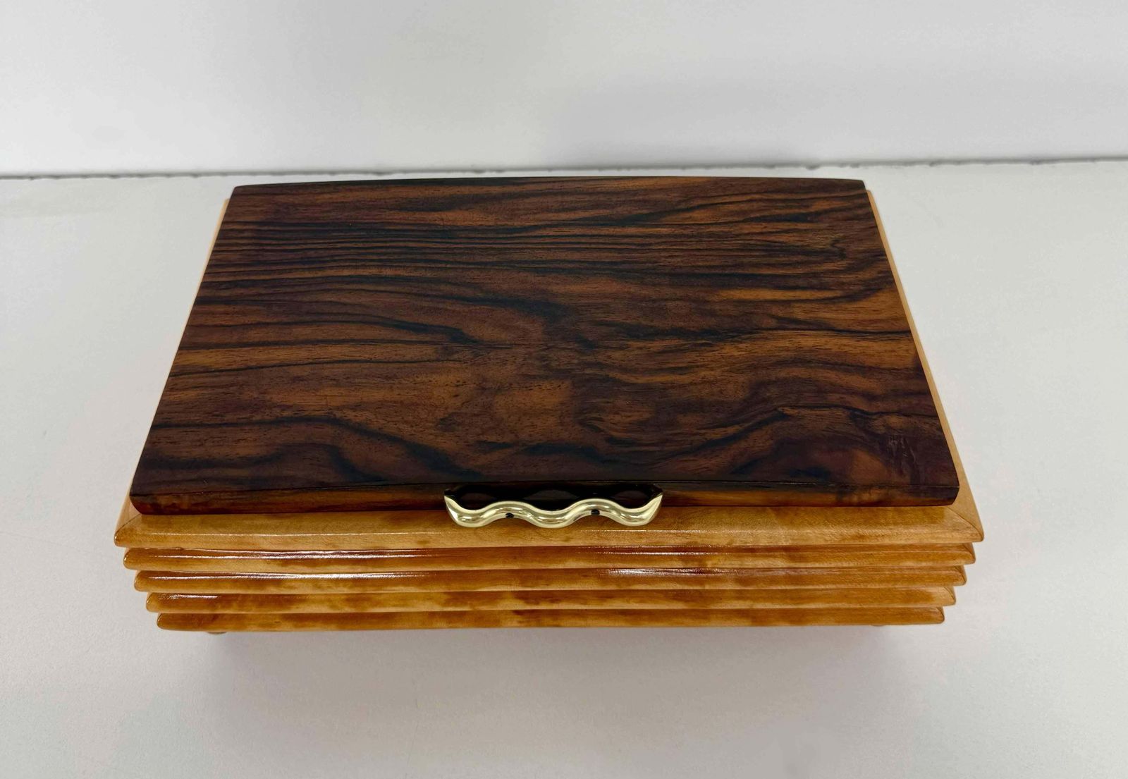 Italian Art Deco Musical Cigarette Box, Barera Radio Venice, 1940s photo Home Decor
