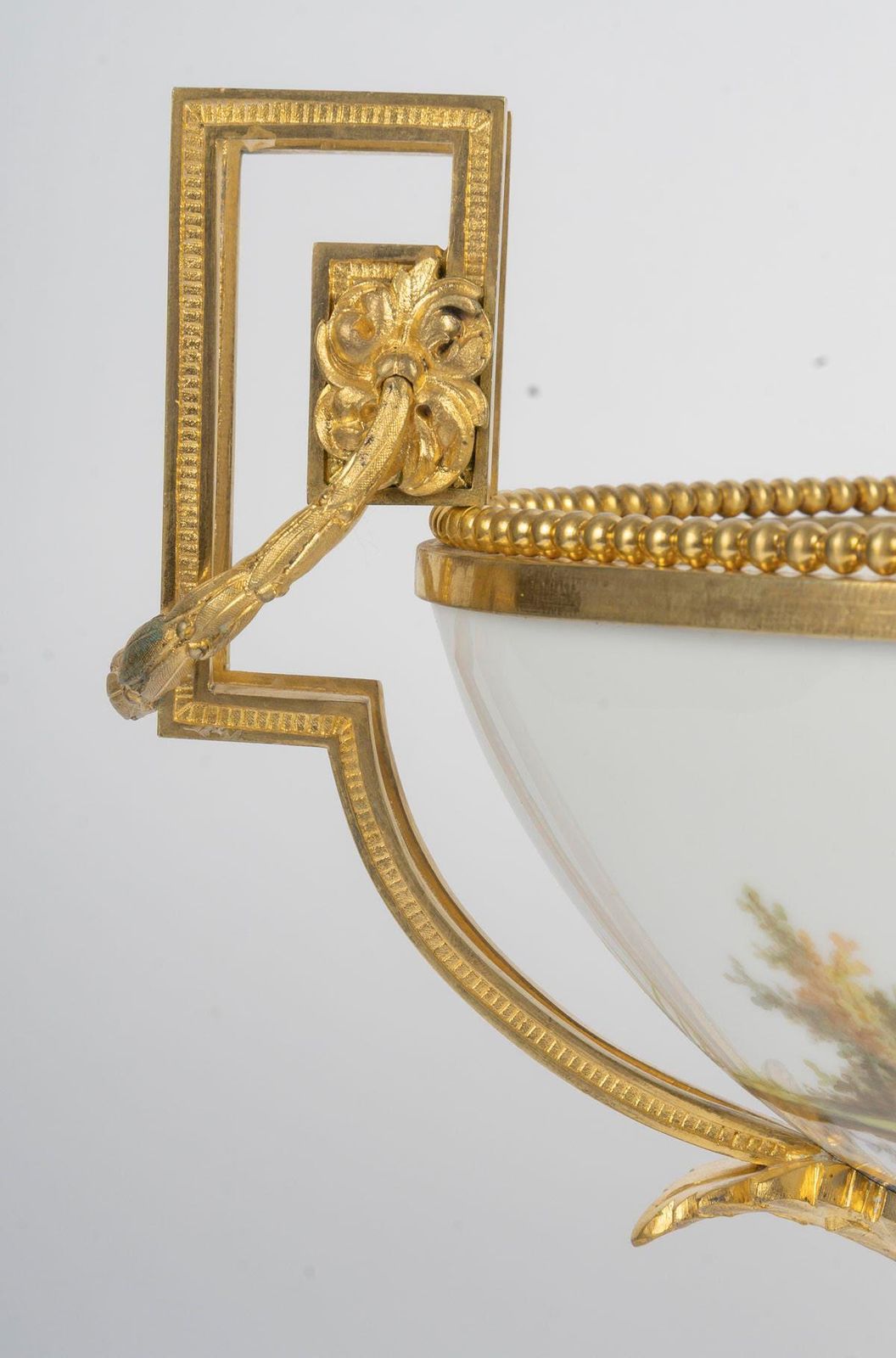 Cup, Centerpiece In Paris Porcelain And Gilt Bronze, 19th Century. photo 3675.04