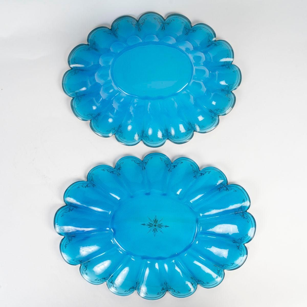 Cup And Saucer In Blue Opaline With Gold Highlights, 19th Century photo vintage