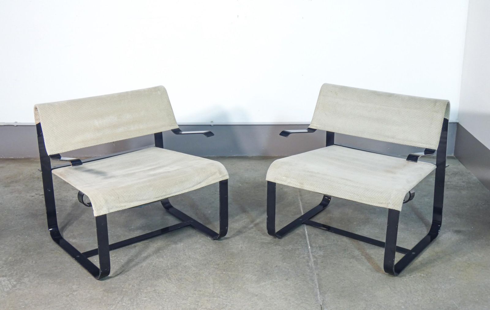 Set Of Six Armchairs, Original Design By Giovanni Offredi For Saporiti. 1970s photo for sale