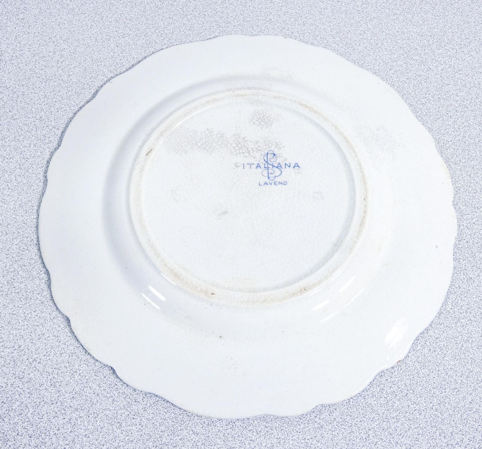 photo vinterior Set Of Eight Plates With Coats Of Arms Of Queen Margaret Of Savoy, S.C.I. Laveno