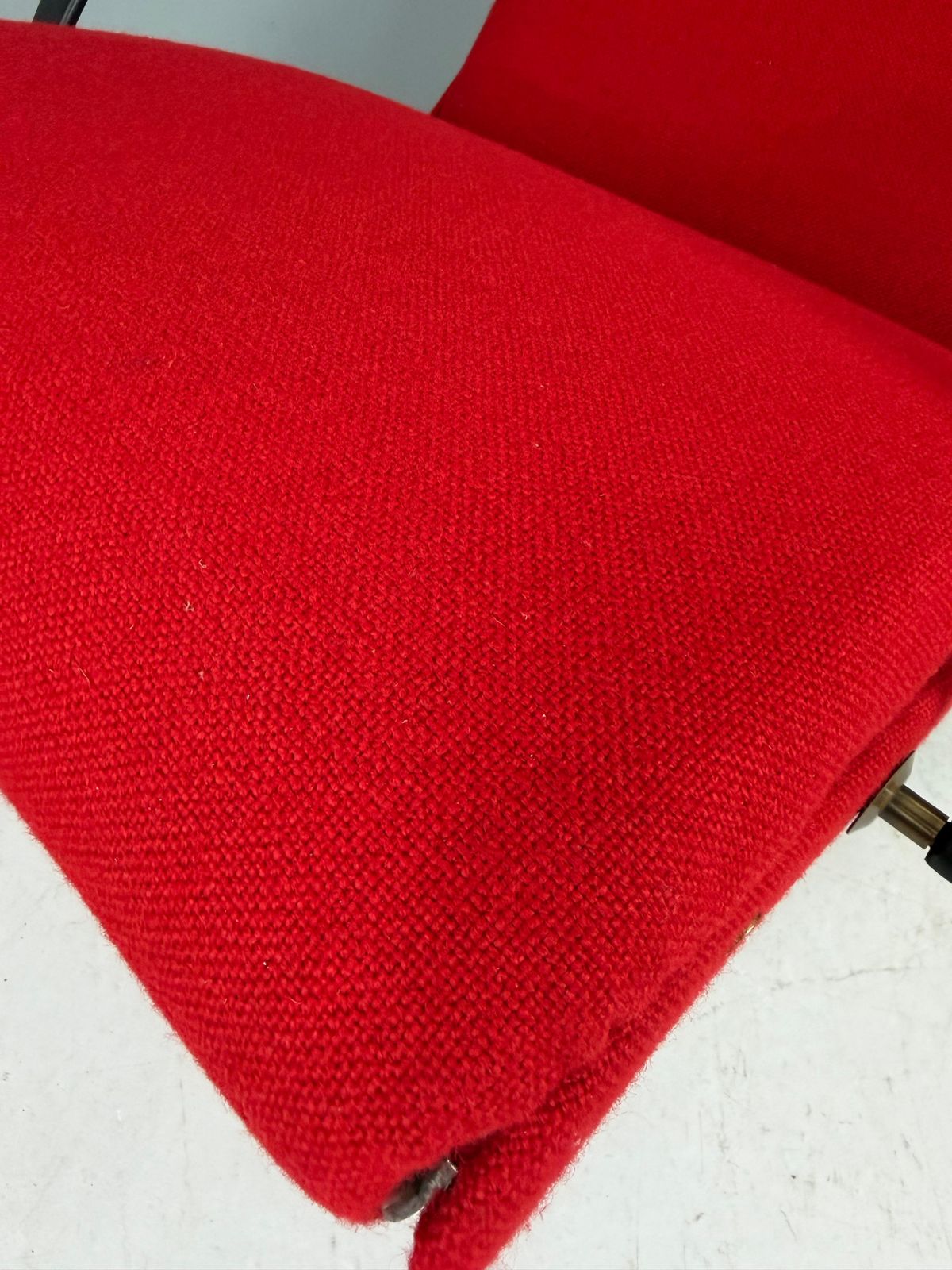 Osvaldo Borsani Red "P40" Lounge Chair For Tecno, 1950 Italy photo vintage