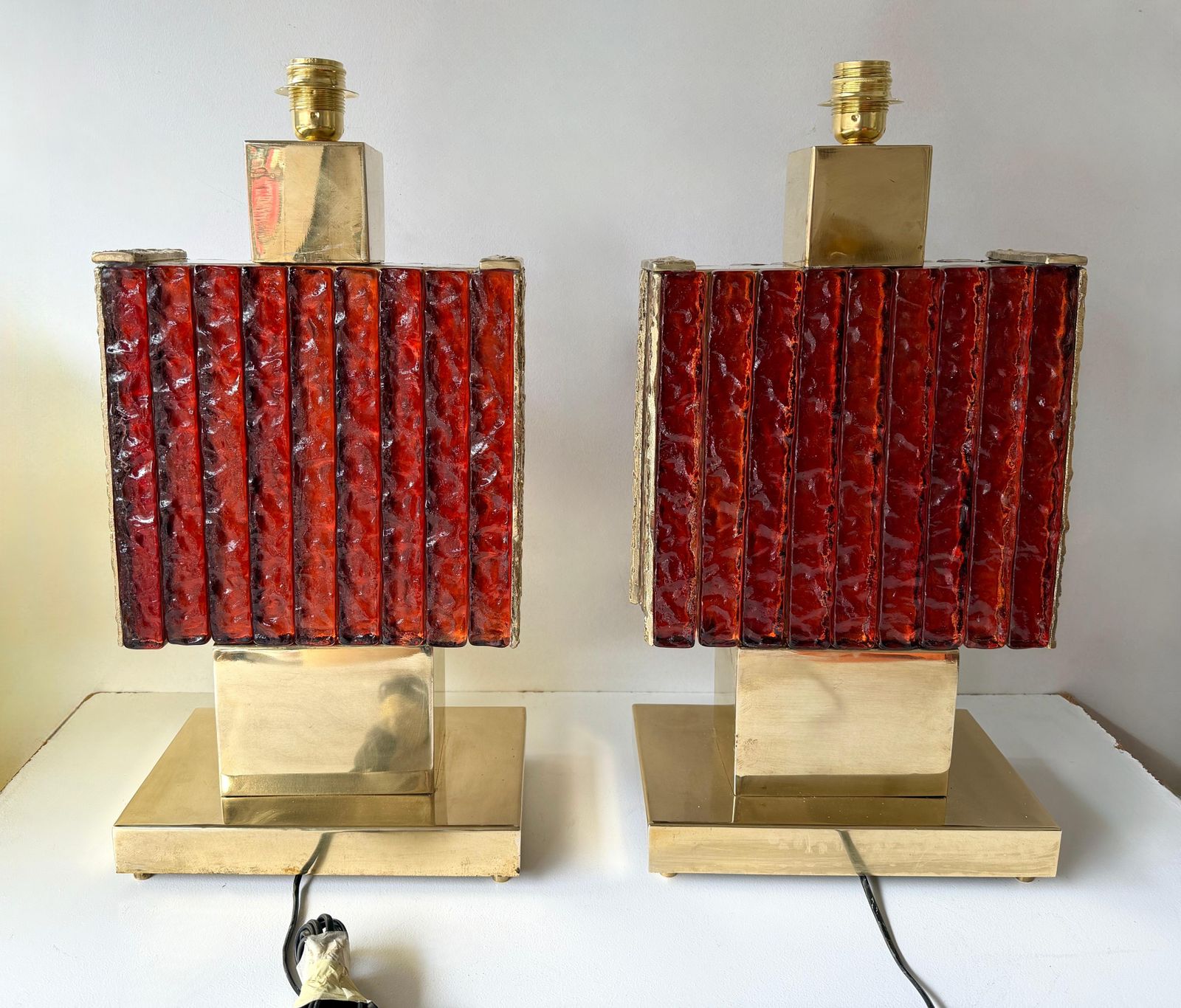 Contemporary Pair Of Brass Fusion And Red Murano Glass Lamps, Italy photo buy