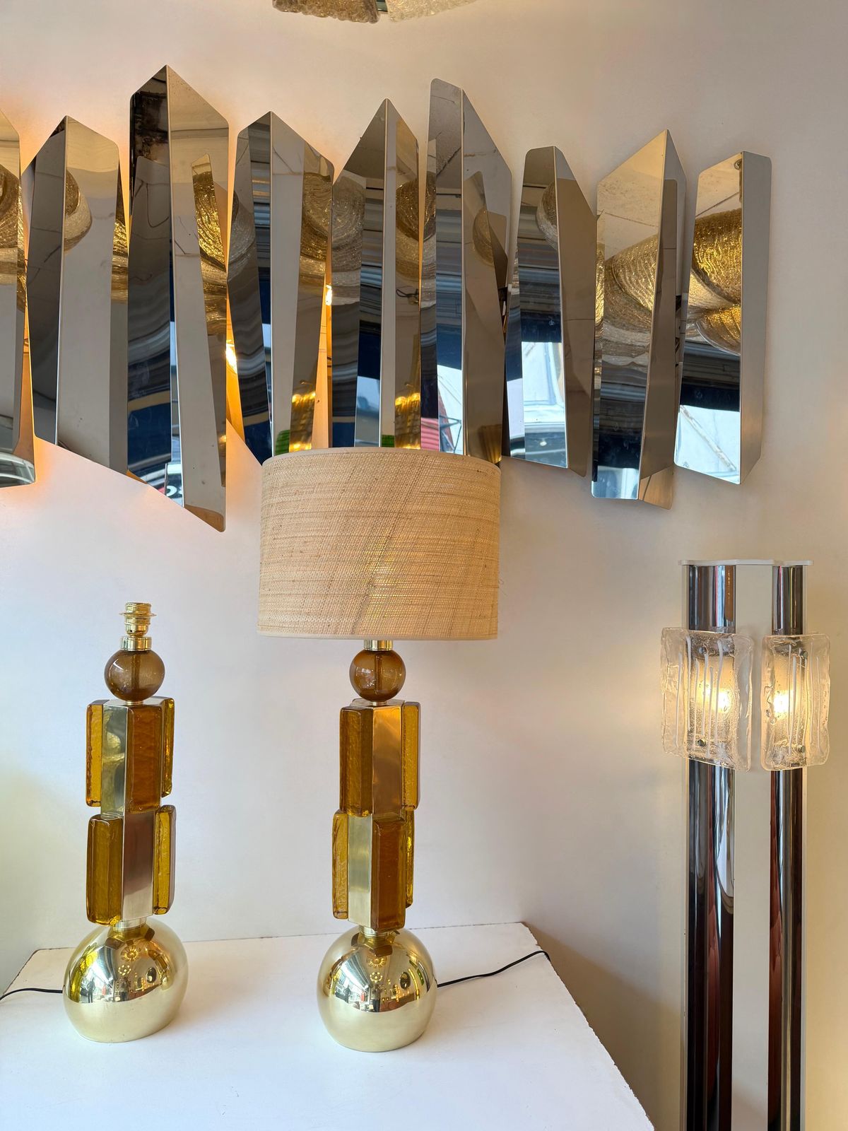 4621.0 Contemporary Pair Of Brass And Murano Glass Lamps, Italy photo