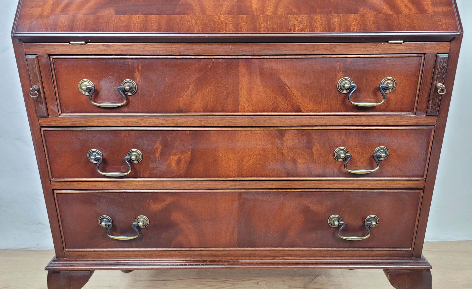 photo vinterior Vintage Writing Desk Bureau Key Lockable Drawers Leather 1950