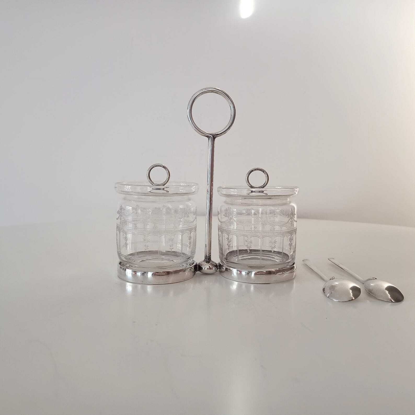 photo vintage Vintage Hukin & Heath Silver Plate Double Jar Handled Serving Cruet: Stuart Crystal, C 1900
