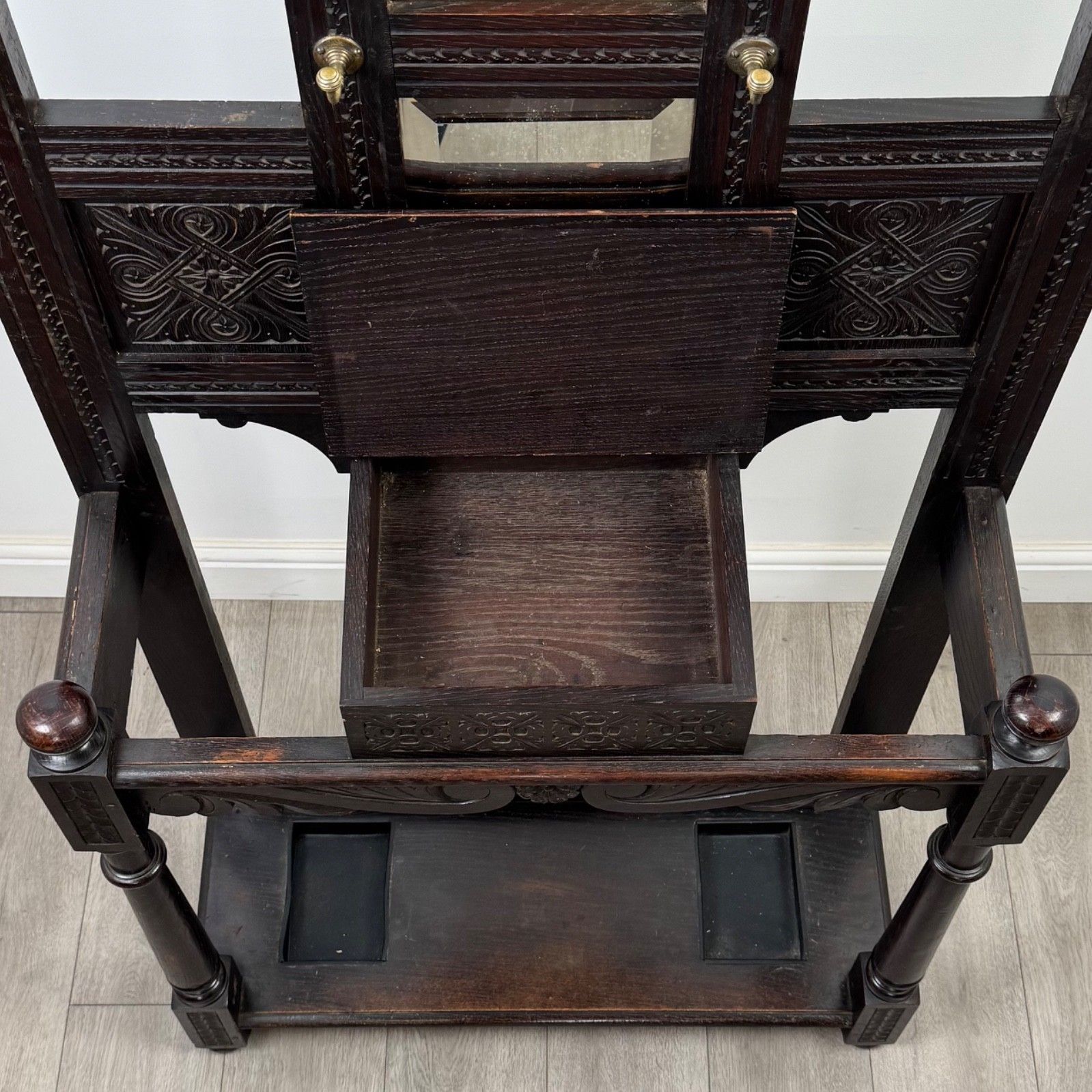 photo for sale Antique 19th Century Carved Victorian Hall Stand In Oak ( Af 5259 )