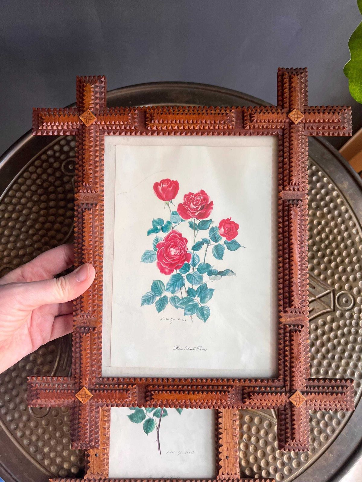 photo vinterior Antique Tramp Art Wood Frames, Hand Carved Crown Of Thorns, Swiss Folk Art Pair