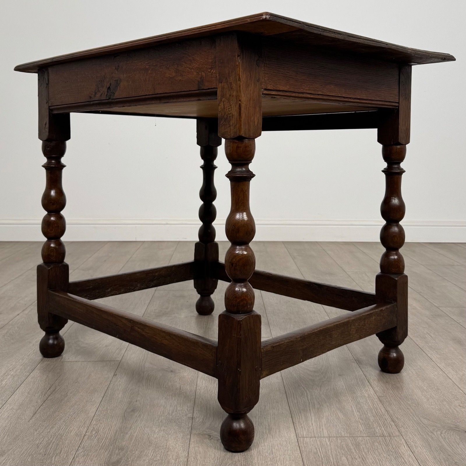 Antique 18th Century Georgian Bobbin Turned Side Table In Oak ( Af 5234 ) photo vinterior