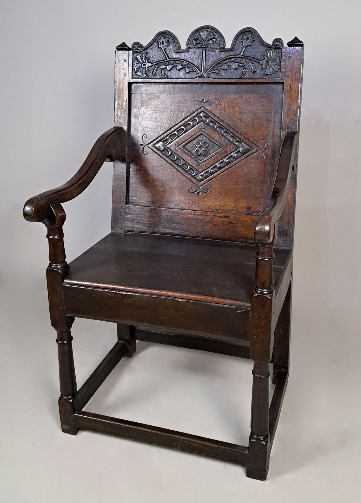 English Oak Yorkshire Wainscot Armchair C. 1635