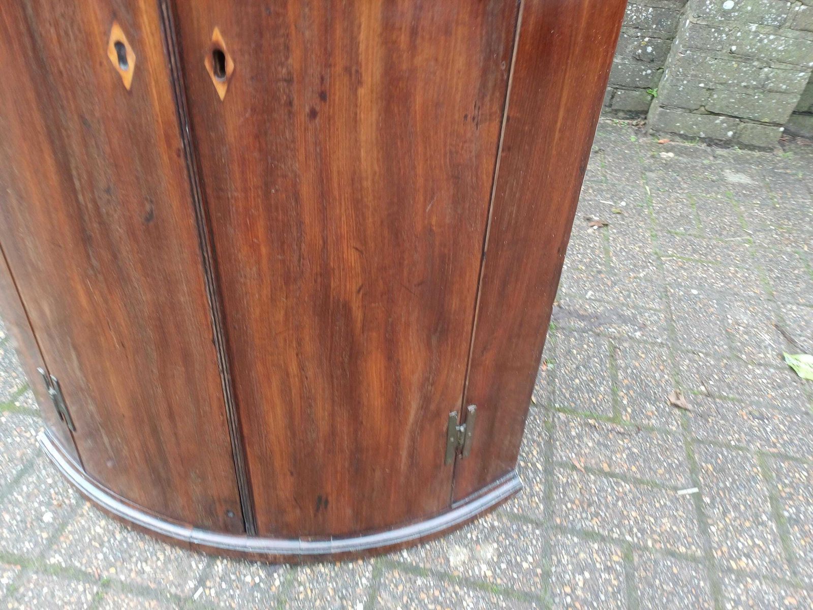 photo furniture Victorian Mahogany Corner Cupboard Antique Bow Front Cabinet With Drawers Shelves Brass Hinges Oak Interior Storage
