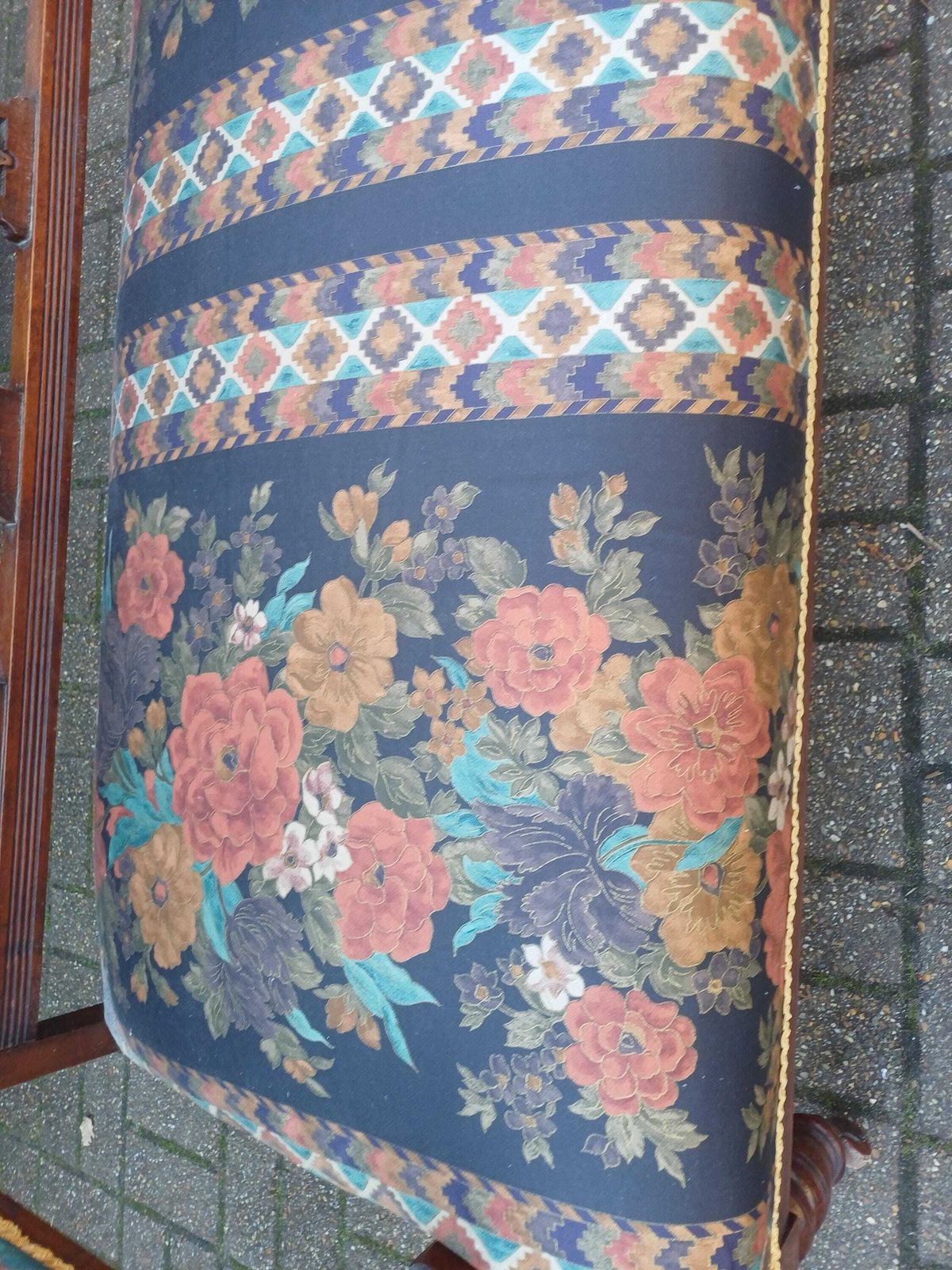 Large Quality Antique C1900 Mahogany Upholstered Vintage Hall Bench Settle With Floral Chintz Carved Back End Of Bed photo buy
