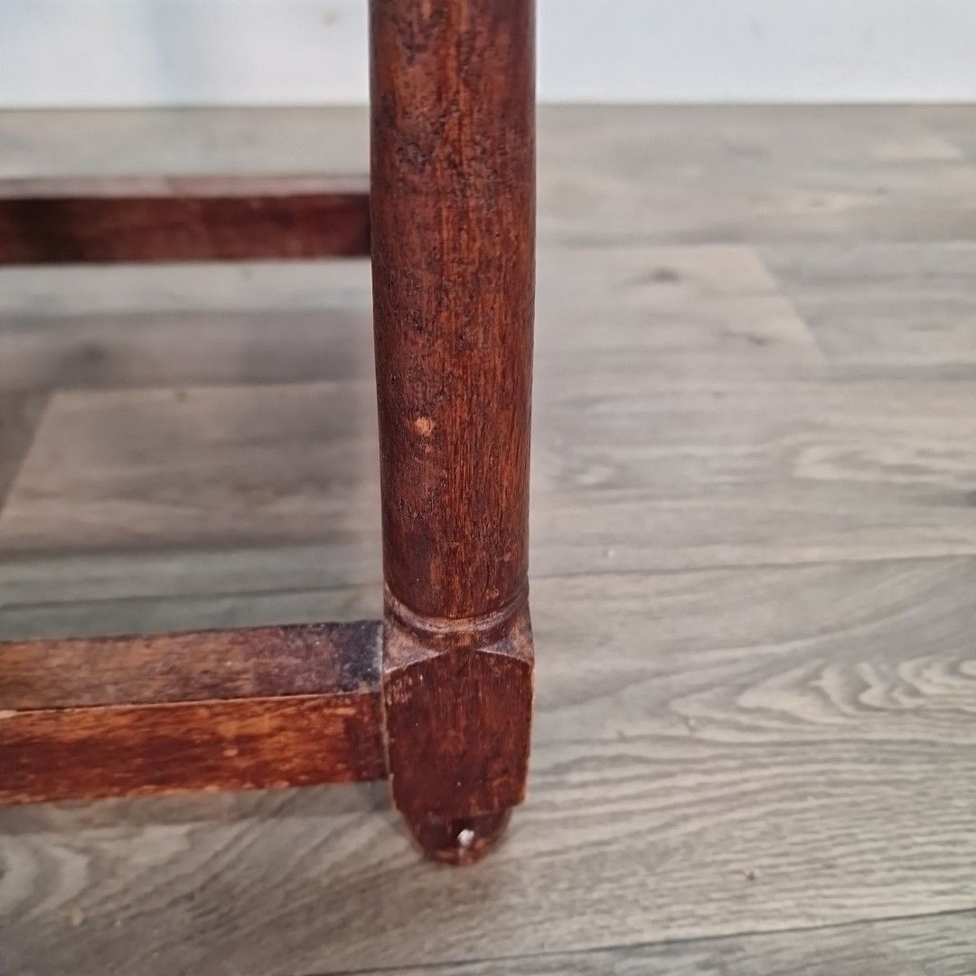 photo furniture Antique Rush Foot Stool Oak Farmhouse Country Style Rope Footstool Rest